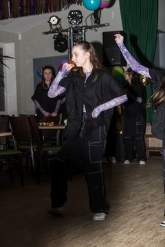 Bild 226 - Jugend Latuff